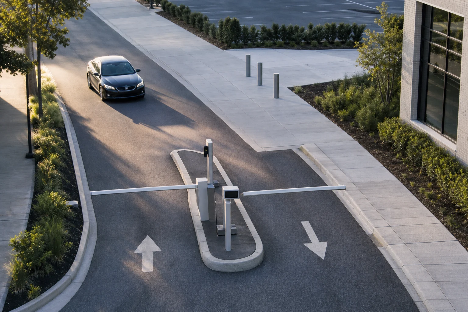 Otopark Girişinde Kuyruk Nasıl Azaltılır? Şerit ve İşlem Süresi Planlaması